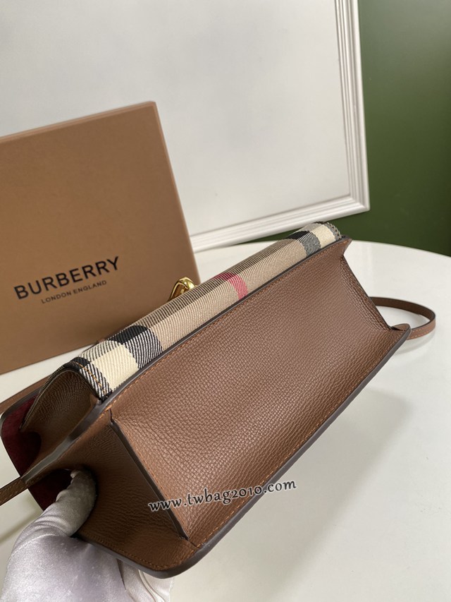 Burberry專門店新款格紋斜背包 巴寶莉女士斜挎肩背包 yxb1126